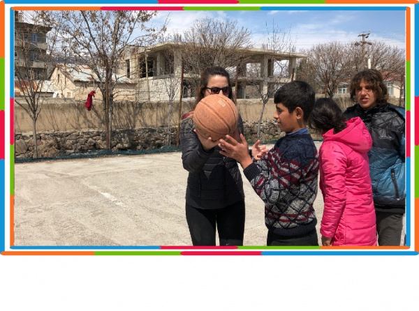 Özel Eğitim Öğrencilerimiz Basketbolla Tanıştı